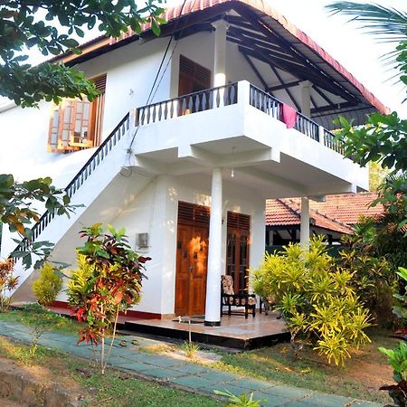 Rock Pool Residence แทนกาลเล ภายนอก รูปภาพ
