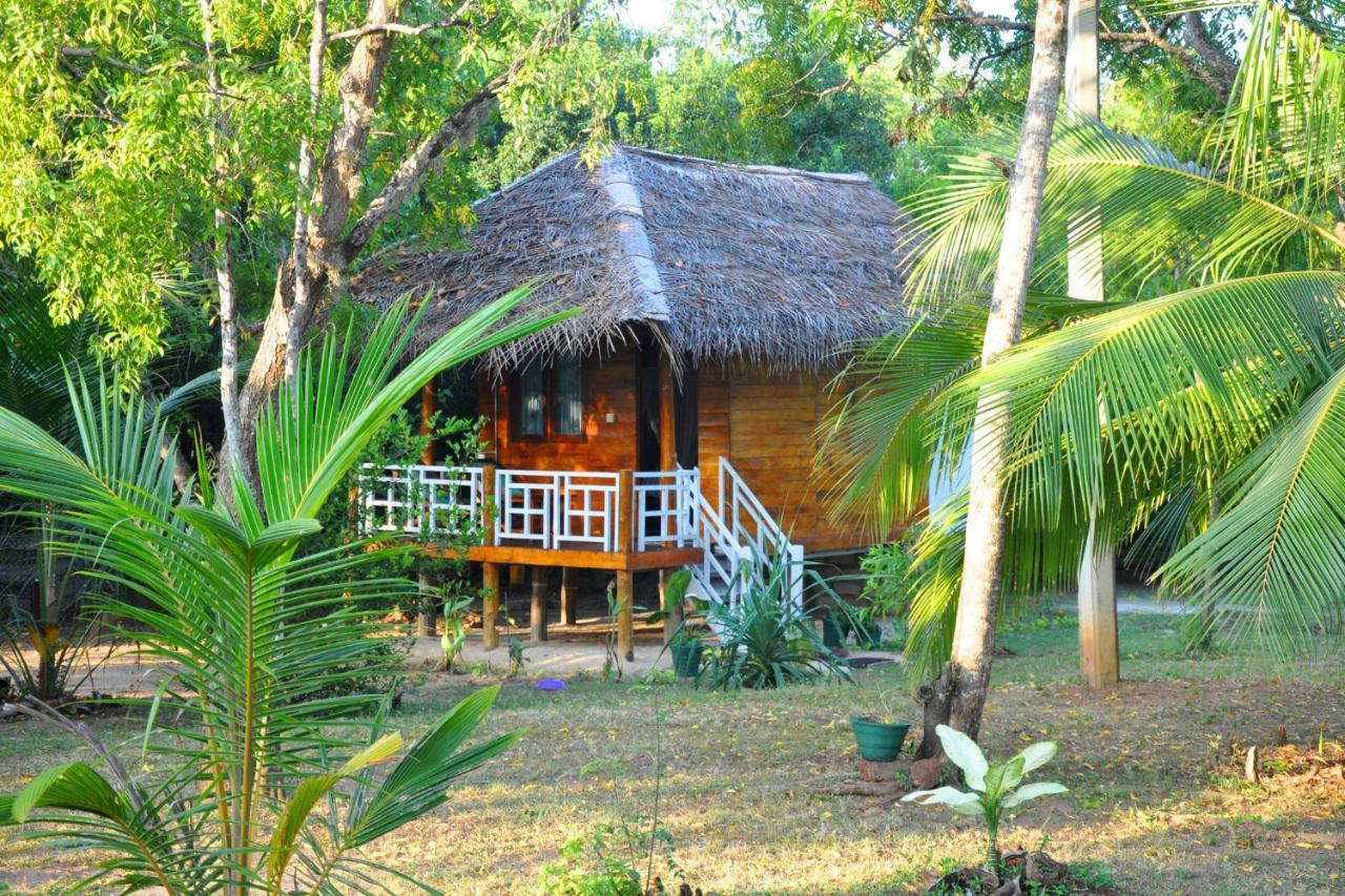 Rock Pool Residence แทนกาลเล ภายนอก รูปภาพ