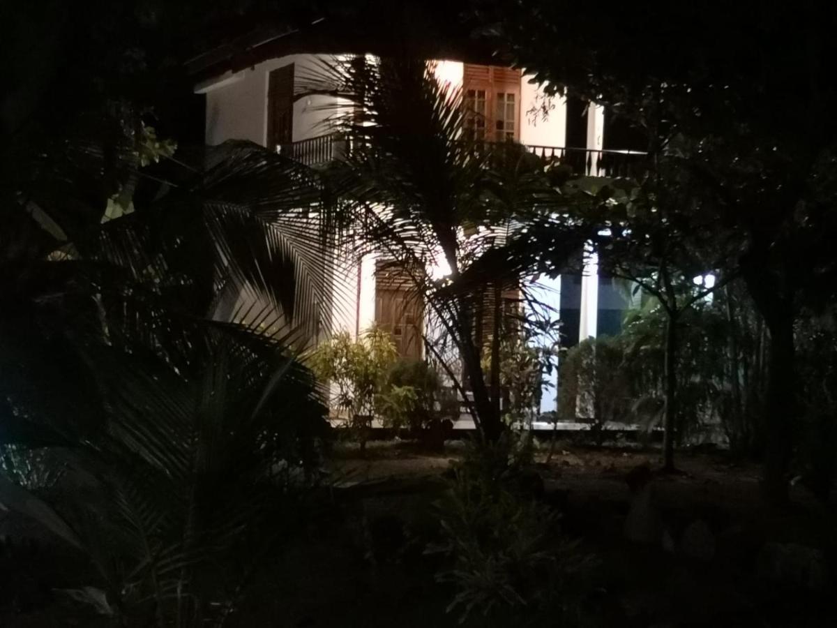 Rock Pool Residence แทนกาลเล ภายนอก รูปภาพ