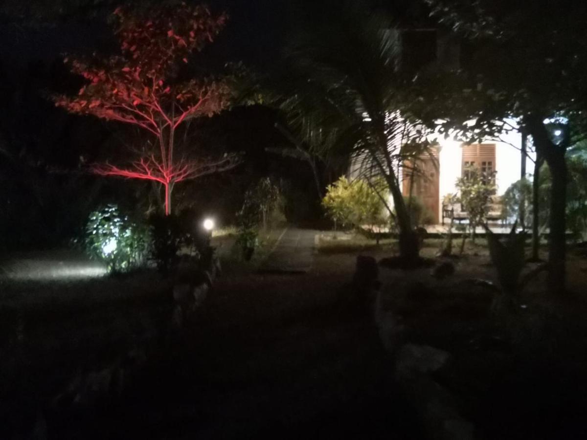 Rock Pool Residence แทนกาลเล ภายนอก รูปภาพ